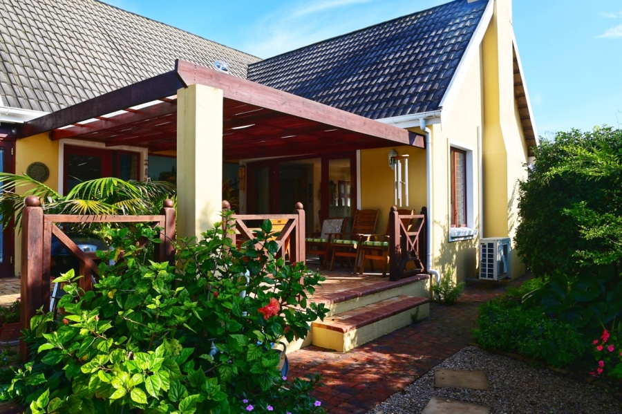 3 Bedroom Property for Sale in Sedgefield Island Village Western Cape